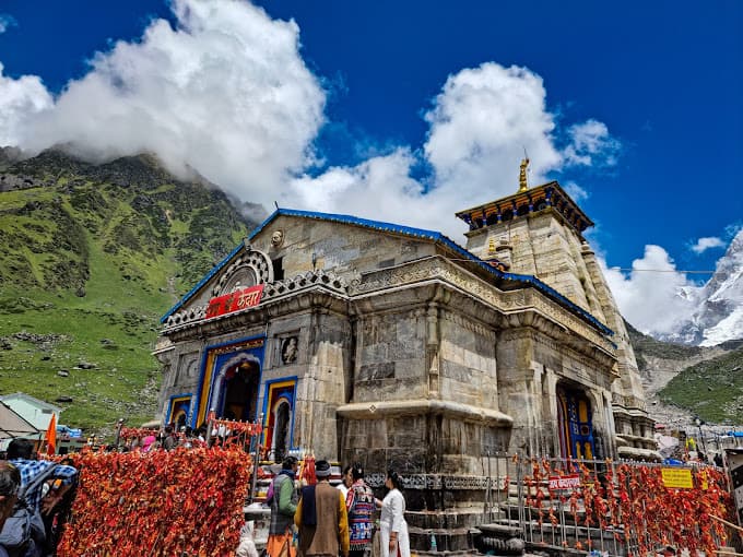 a complete travel guide to kedarnath temple: how to reach & best time to visit